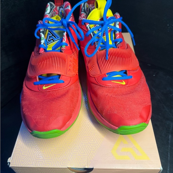 Red and Blue Athletic Giannias - Picture 4 of 5